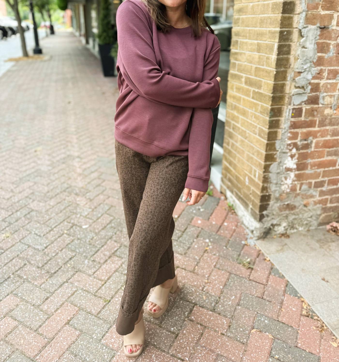 Vintage Havana - Cloud Fleece Crew Sweater