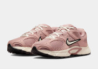 Nike - Women's V5 Rnr Sneakers