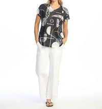 Jess & Jane - V-neck Top