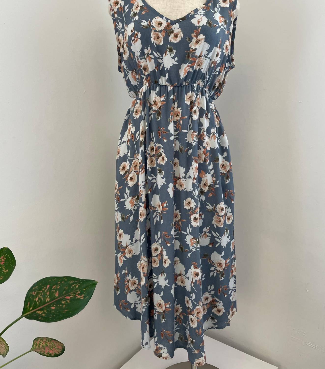 CHRIS & CAROL Women's Floral Midi Tank Dress With Pockets in blue - women's dress