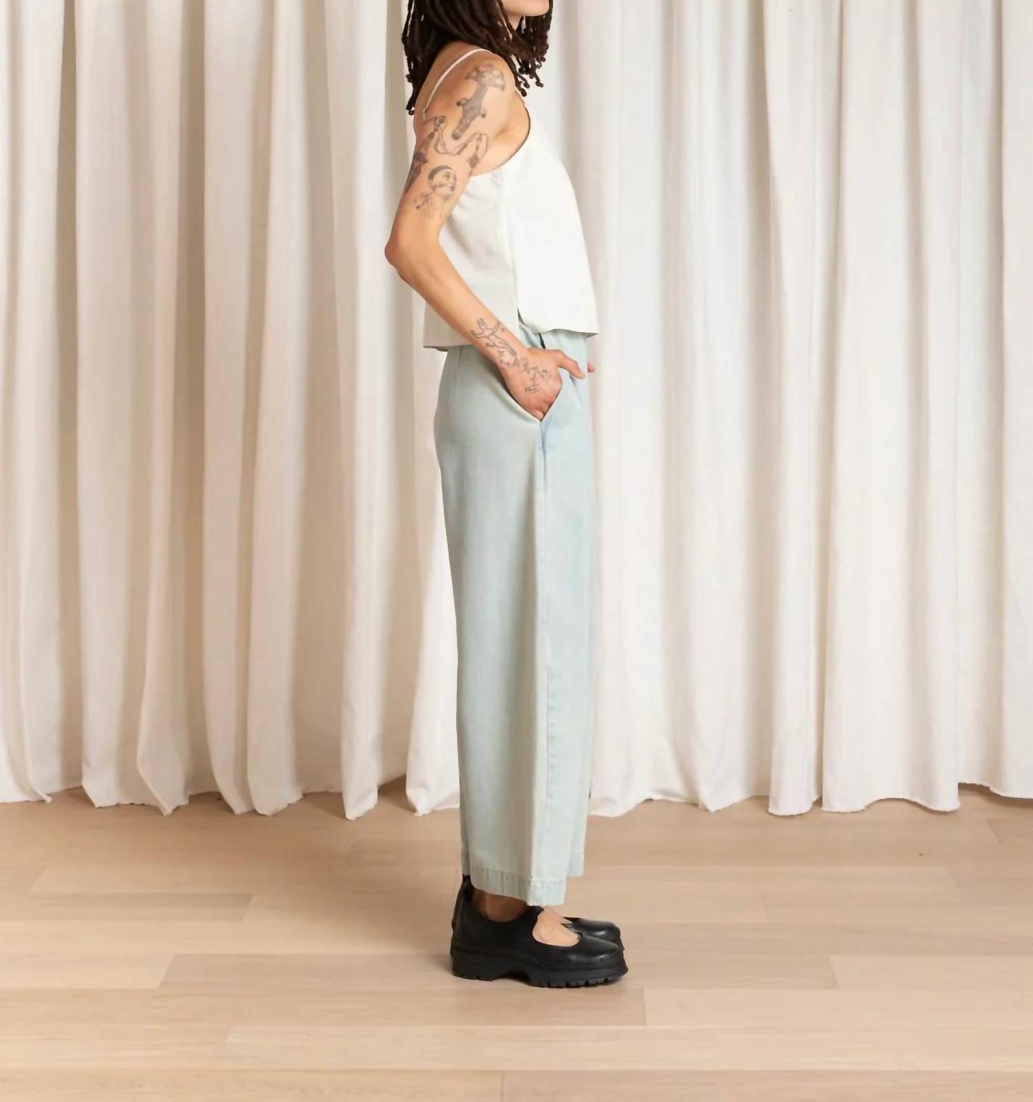 Ali Golden - Loose Barrel Pants