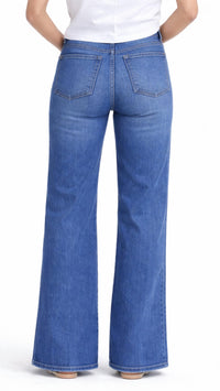 1822 Denim Better Butter Wide Leg With Shadow Masking Stripe Full Length Jeans in medium wash - women's jeans - detail view