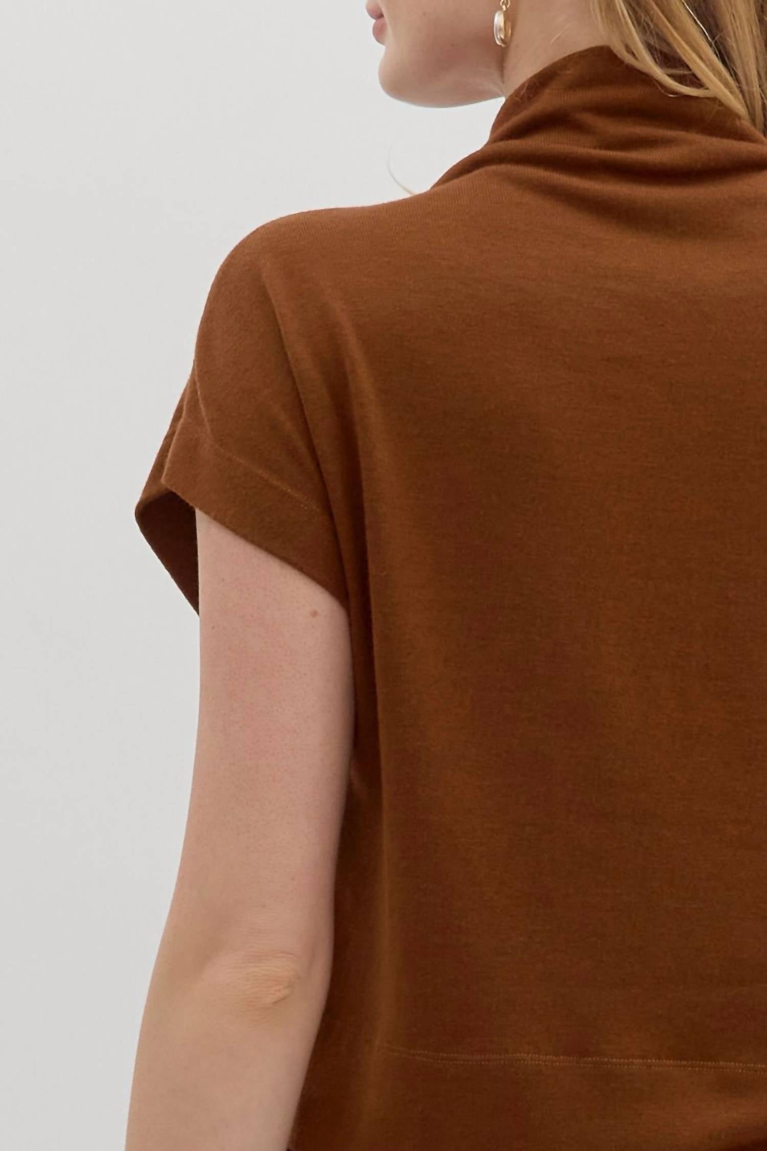 Entro - Solid Knit Mock Neck Pullover Top