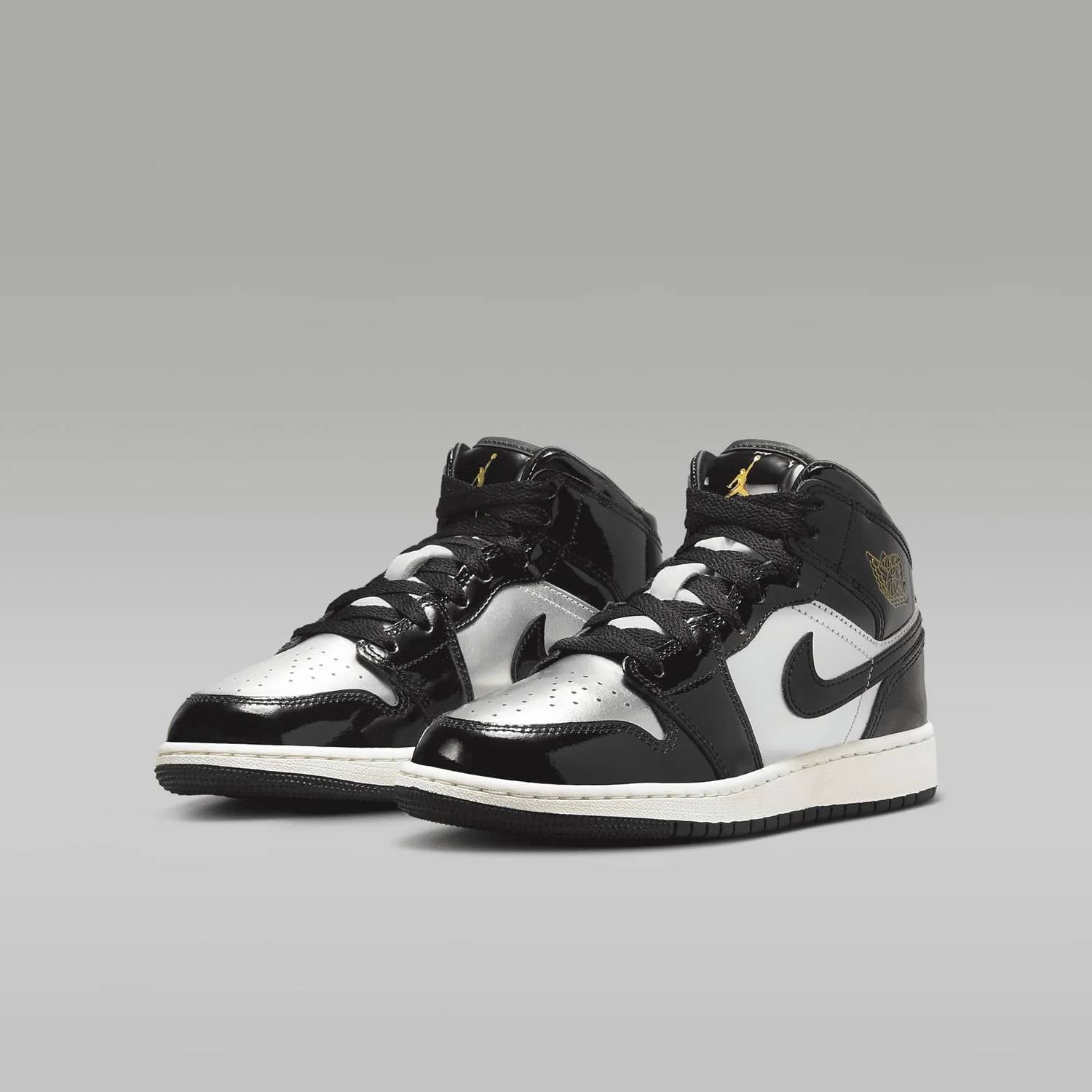 Air Jordan - Kids' 1 Mid Se Shoes