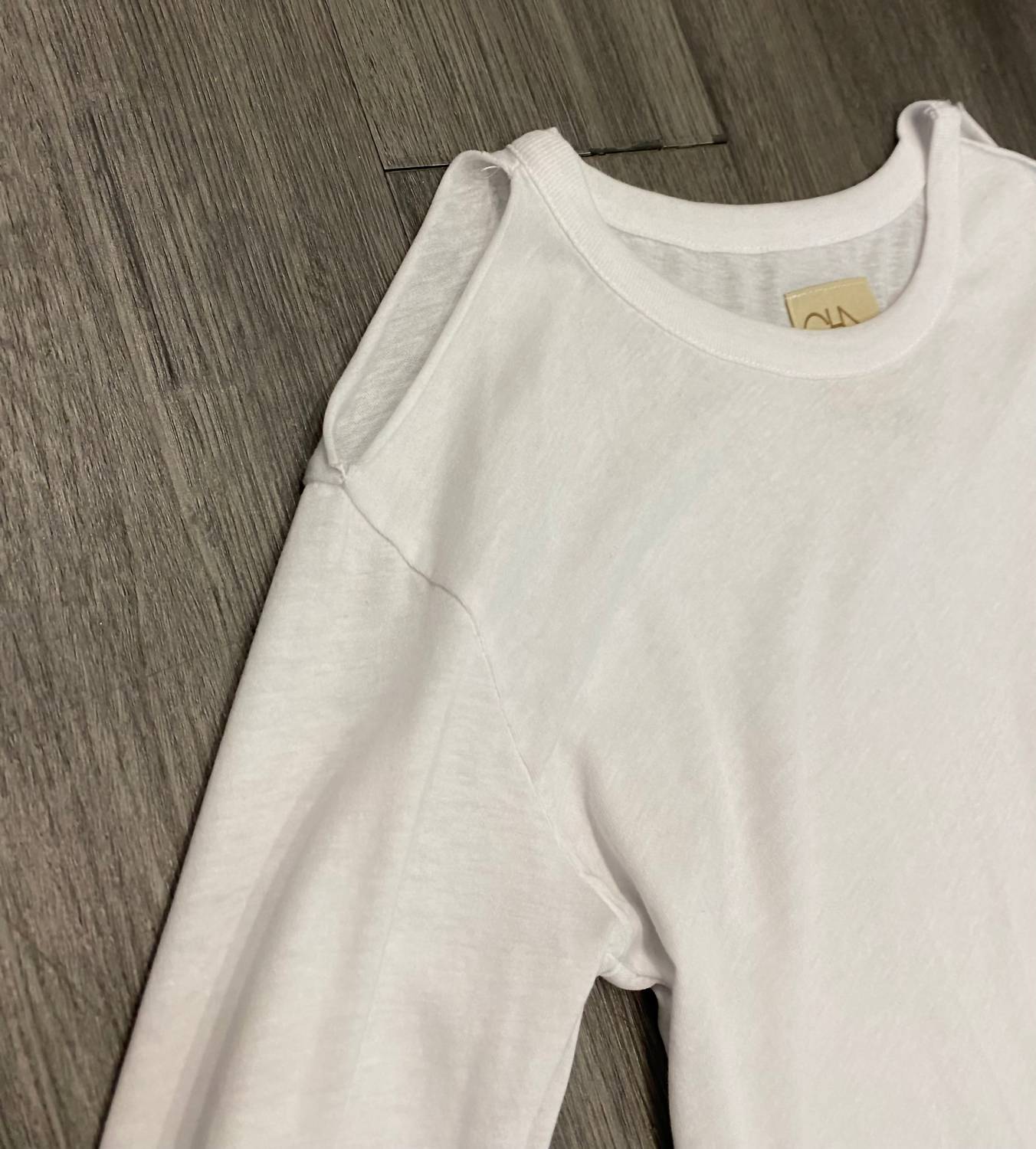 Chaser - Women's Long Sleeve Cutout Shoulder Tee