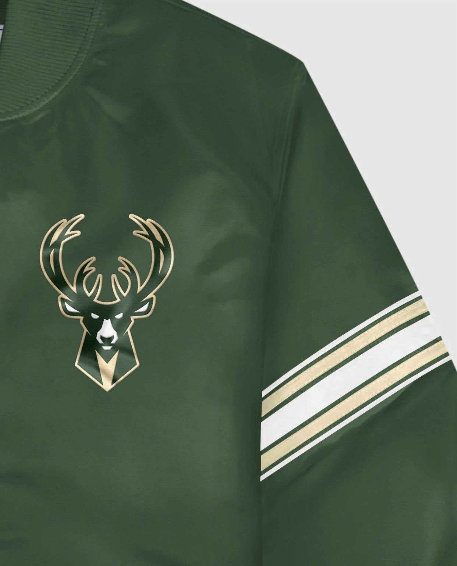 Starter - Men's Milwaukee Bucks Satin Full-snap Jacket