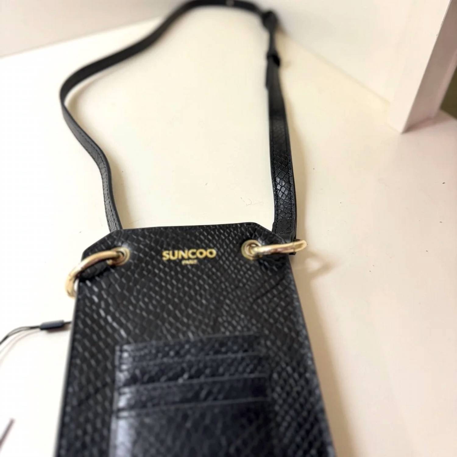 Suncoo - Airy Crossbody Bag