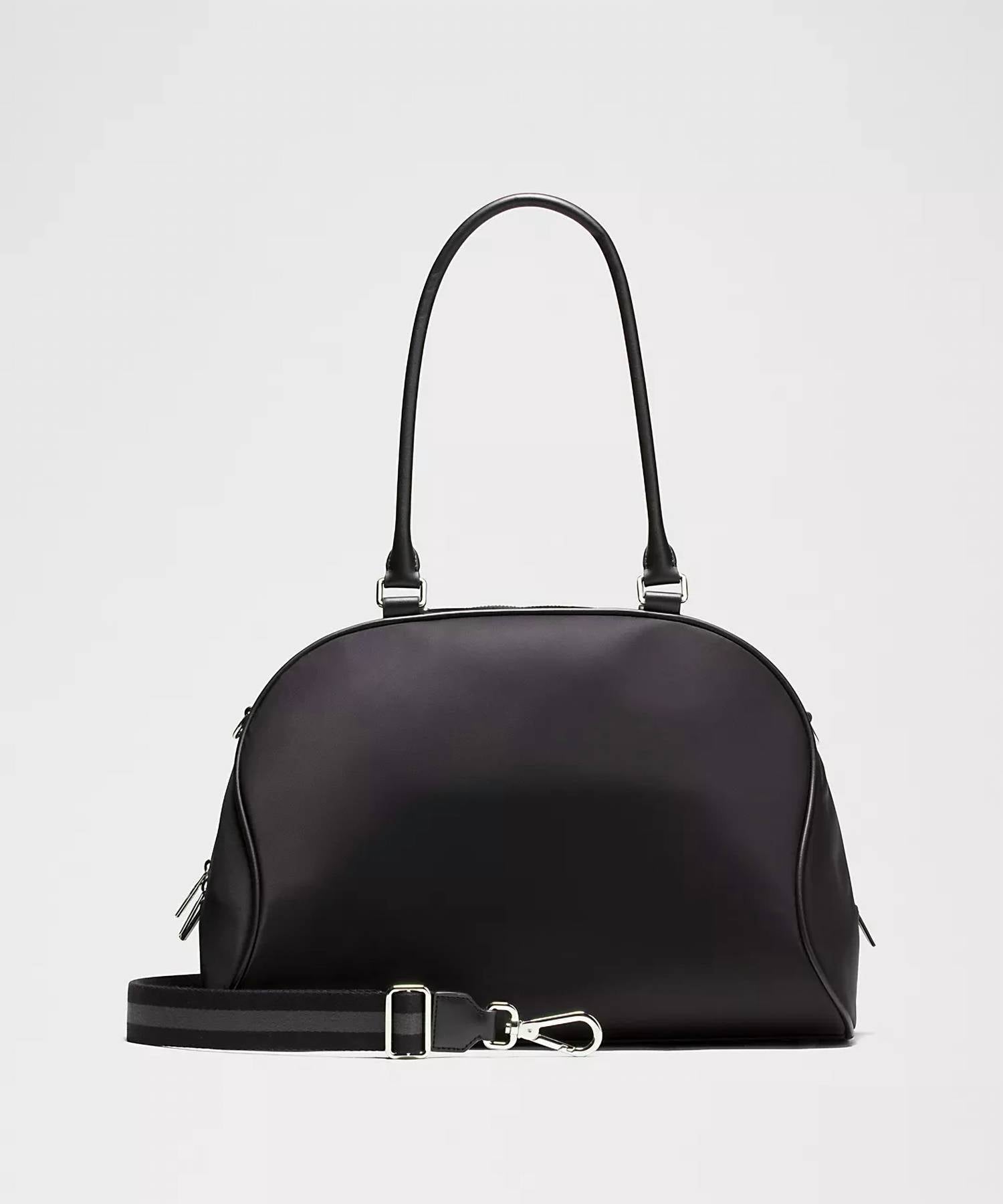 Lululemon - Women's Bowler Duffle Bag