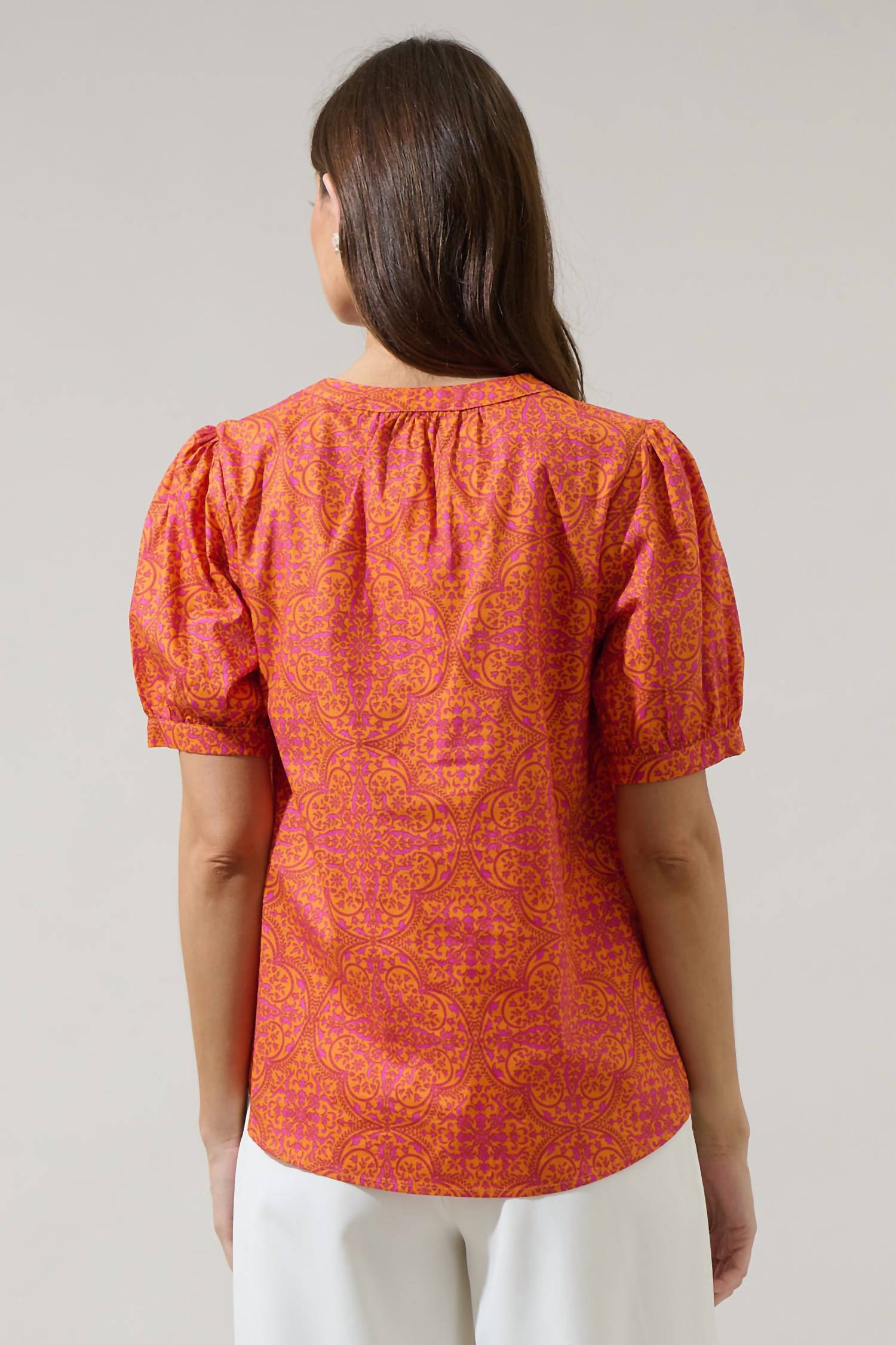 Sugarlips - Debary Floral Neli Split Neck Top