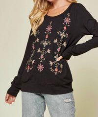 Andree By Unit - Floral Embroidered Pullover Top