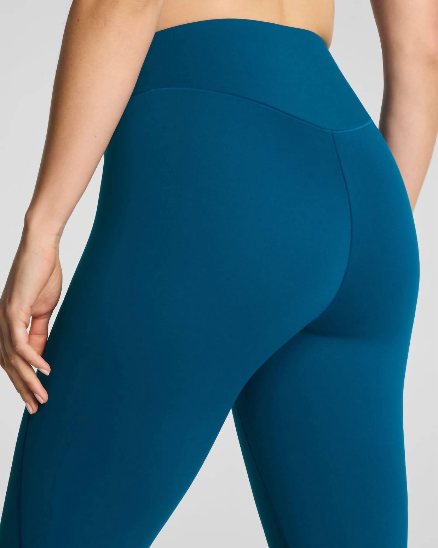 Spanx - Curve Theory 7/8 Leggings
