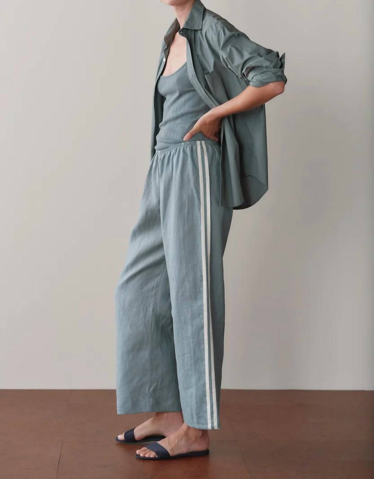 Donni. - Linen Crop Stripe Pants