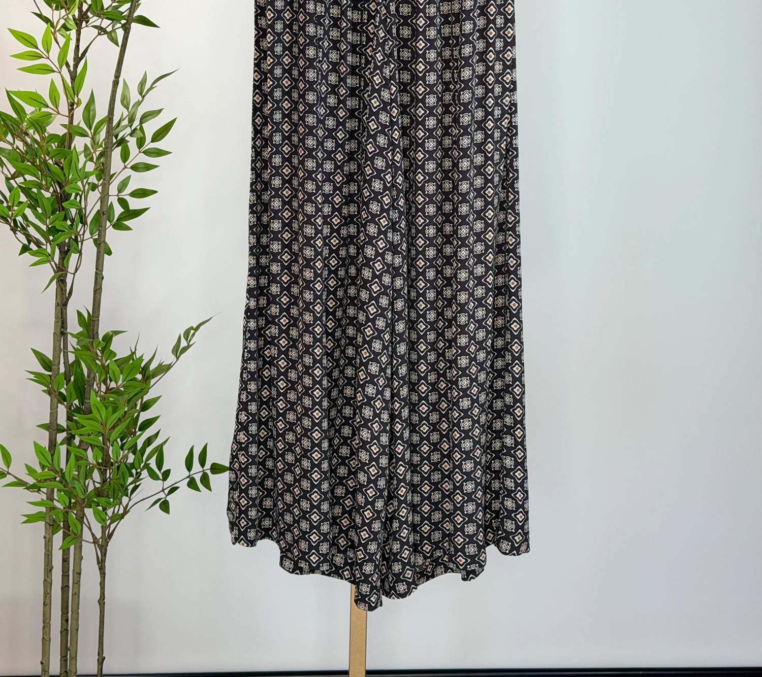 Be Cool - Women's Breezy Printed Palazzo Pants