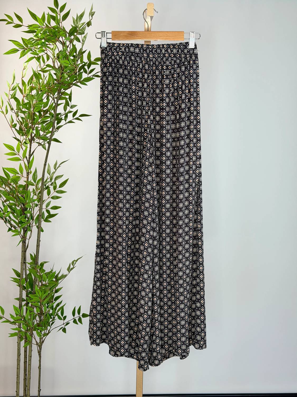 Be Cool - Women's Breezy Printed Palazzo Pants