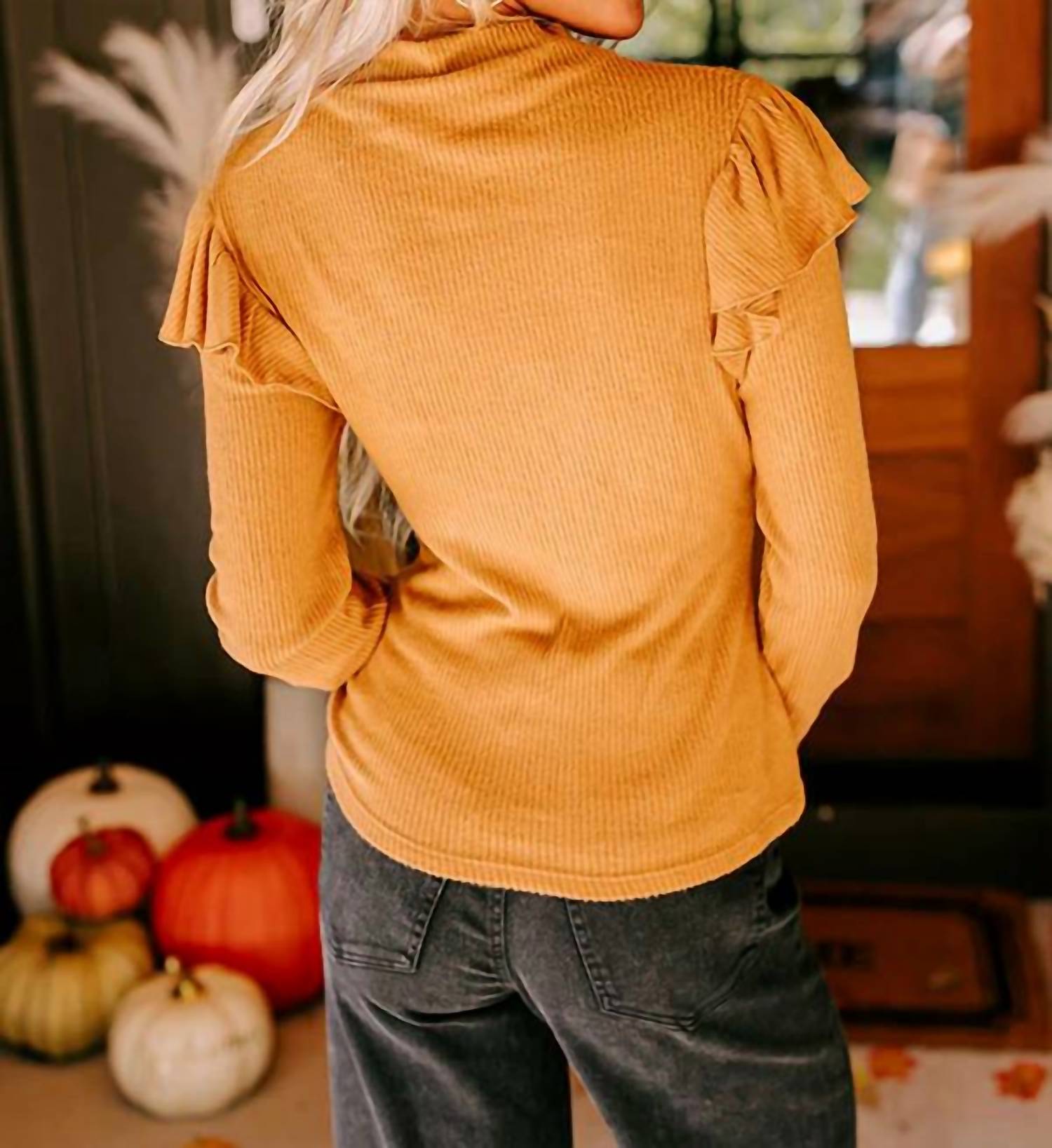 Entro - Fashionably Late Ruffle Top