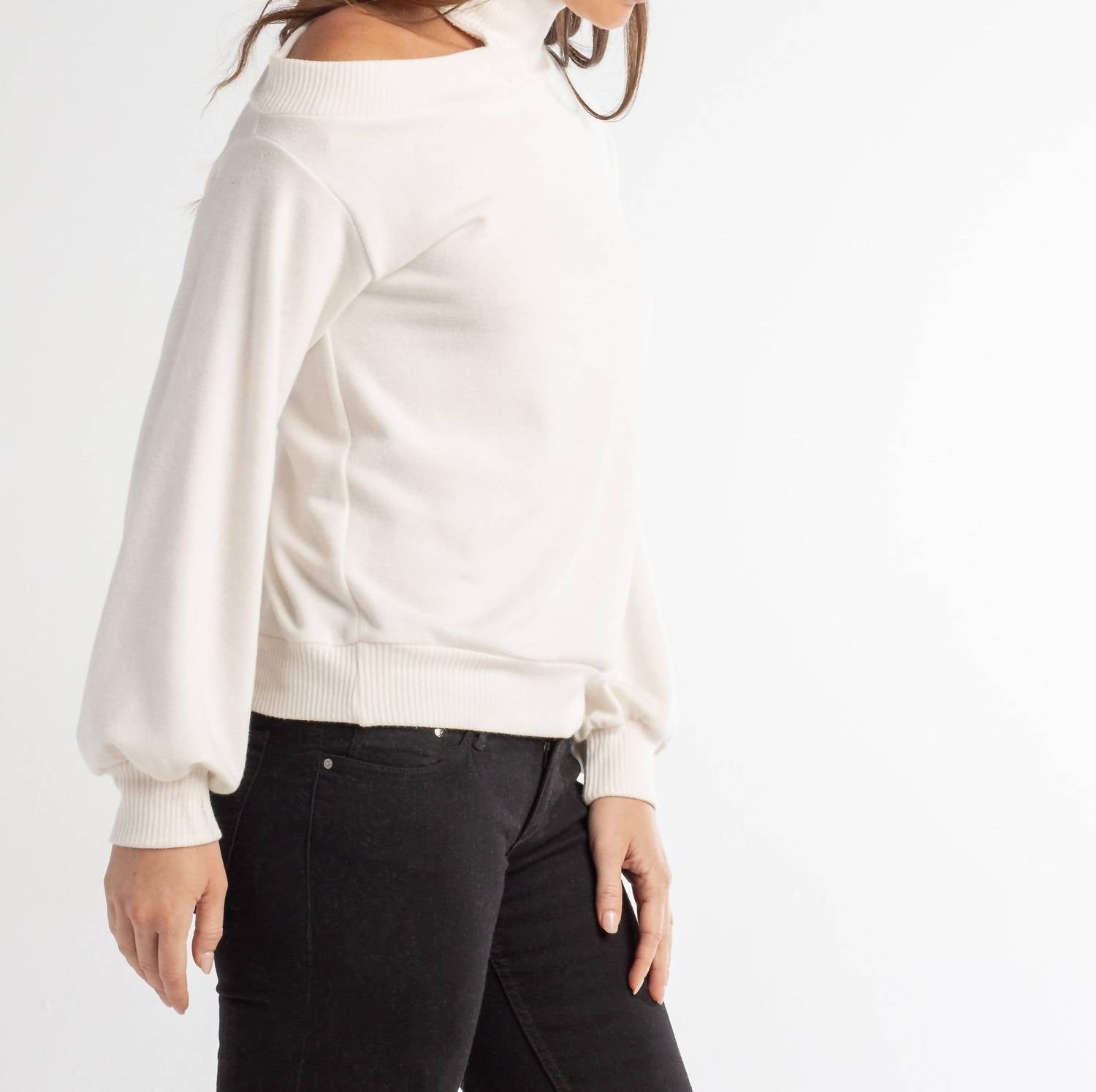 Red Haute - Women's Cut Off Shoulder Shirt
