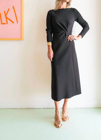 Meimeij - Boat Neck Twisted Waist Dress