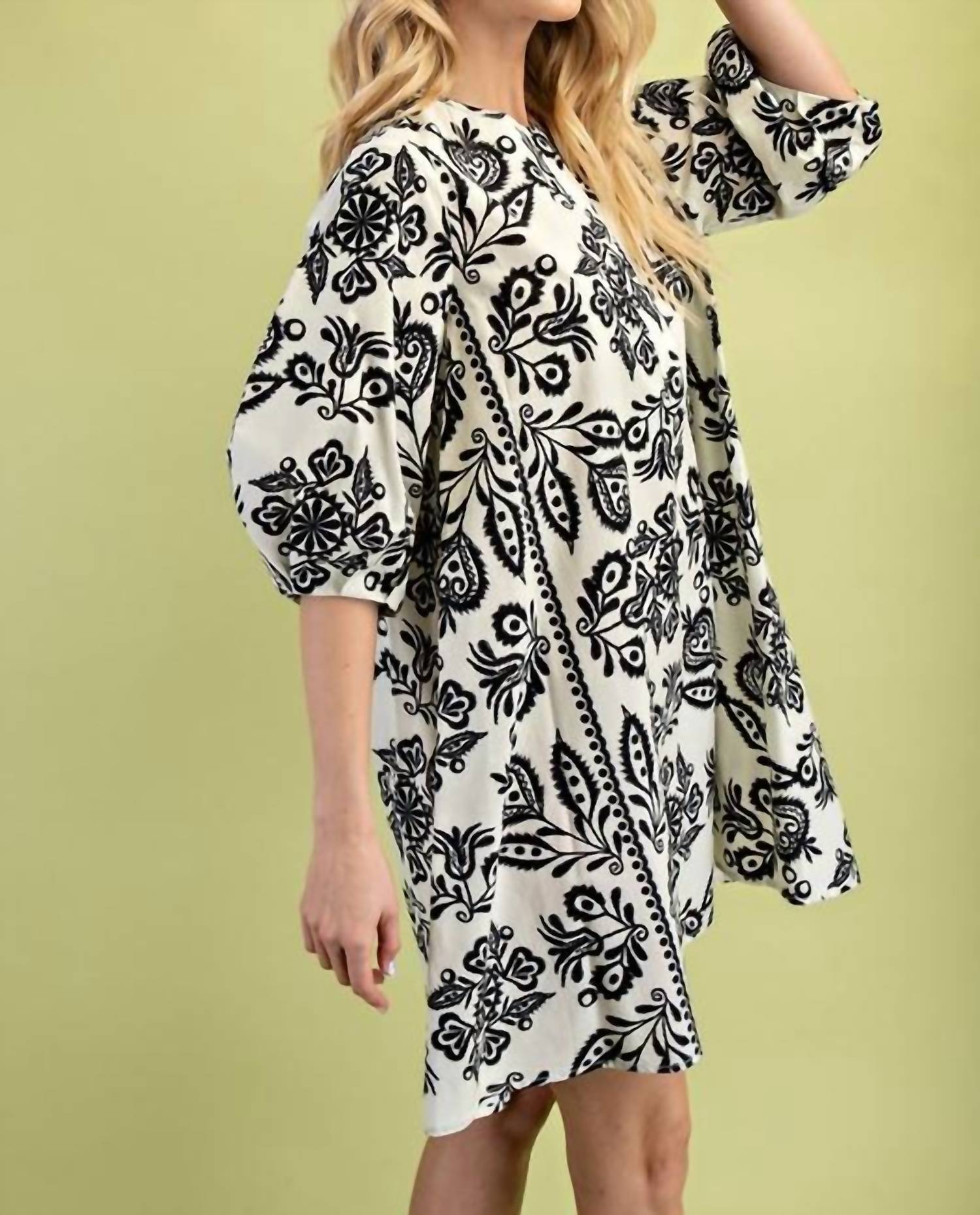 Gigio - Round Neck Mini Dress