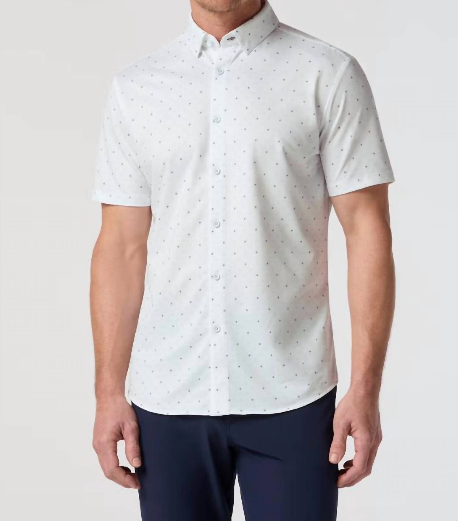 Mizzen + Main Halyard Short Sleeve Shirt in seasonal white dot - men's t-shirt