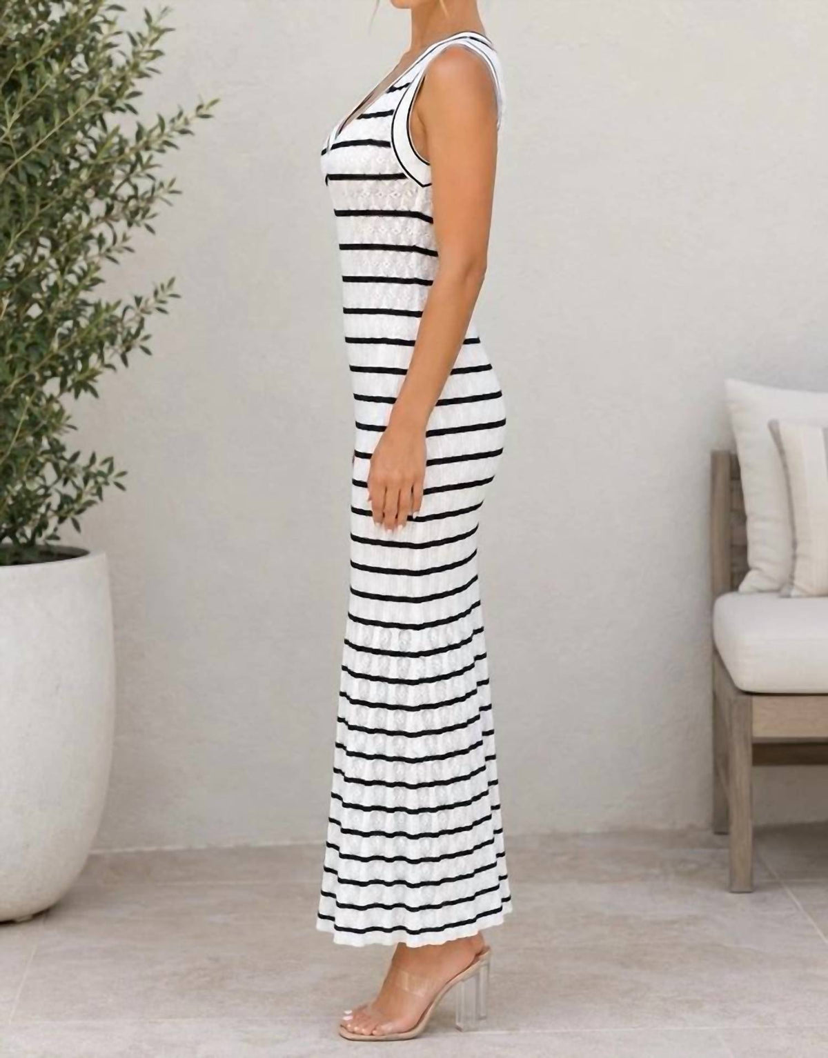 Elie Tahari - STRIPE KNIT DRESS