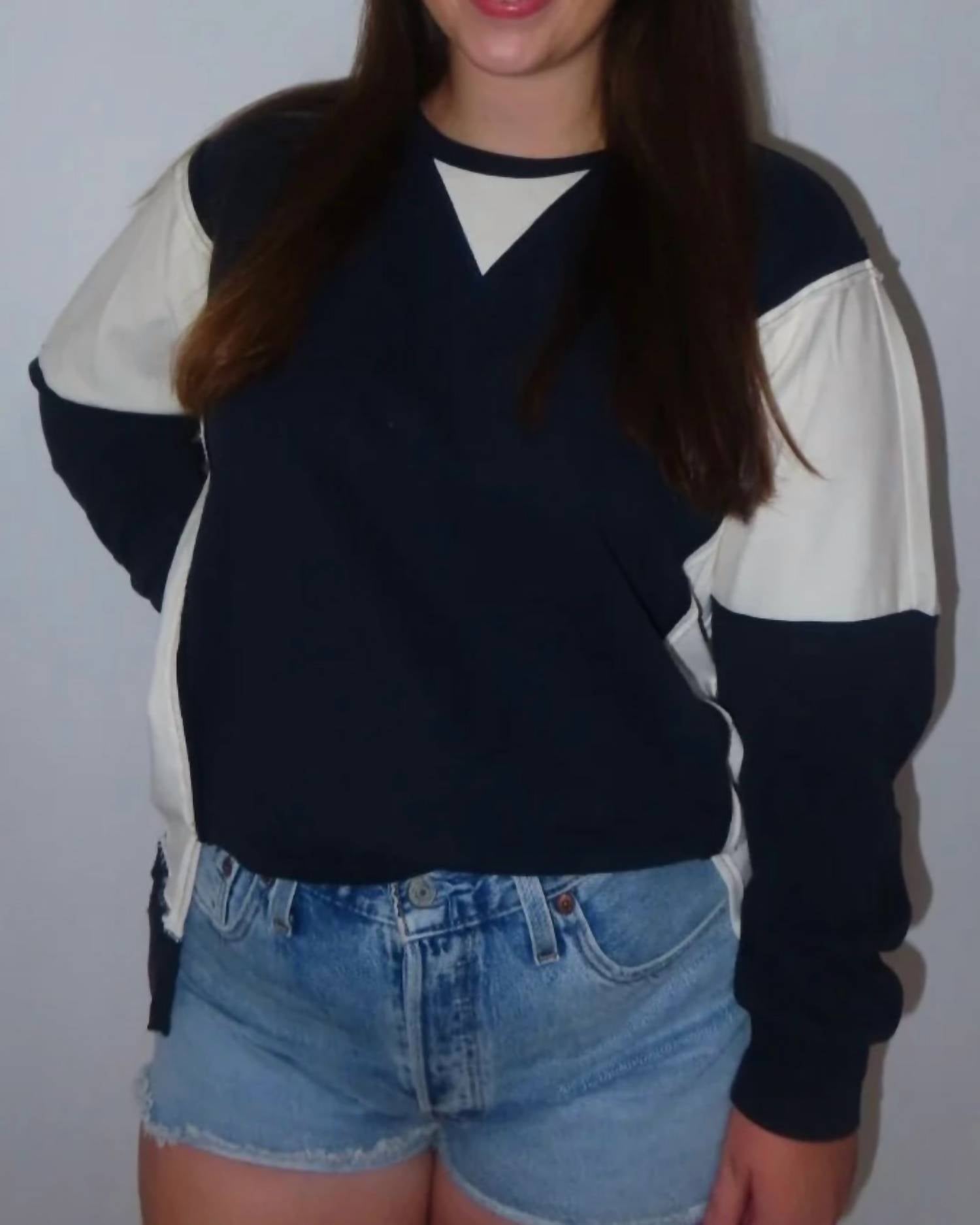 Easel - Sarah Sweatshirt