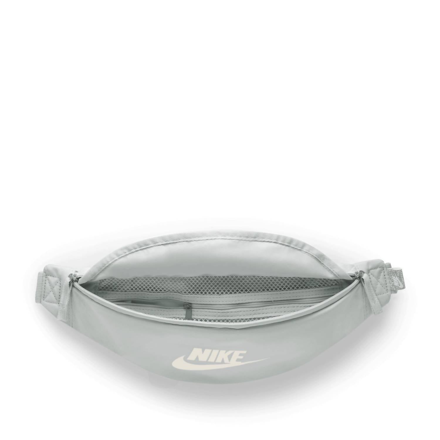 Nike - Women's Heritage Waistpack Bag