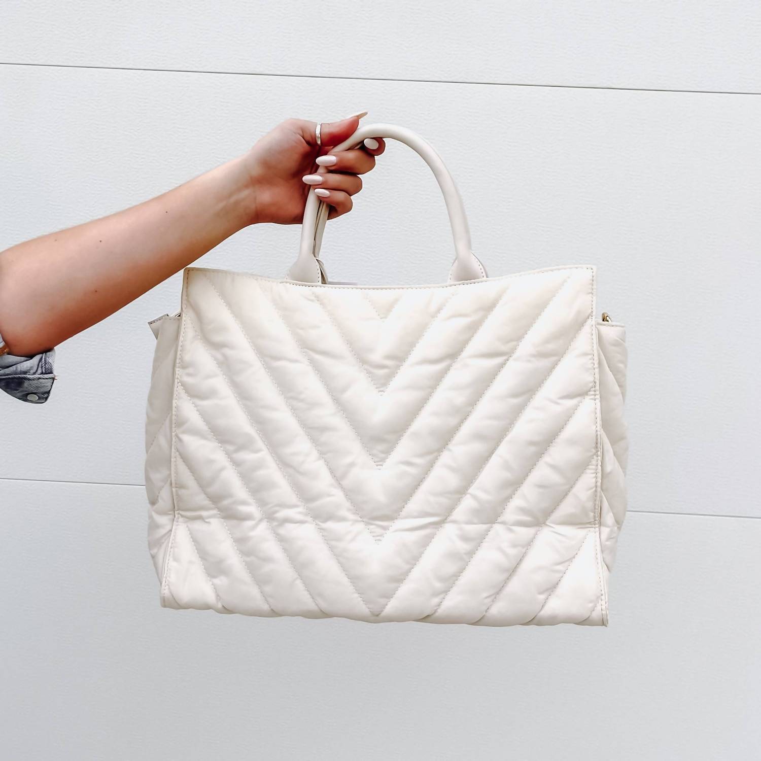 Pretty Simple - Women's Taylor Falls Quilted Tote Bag