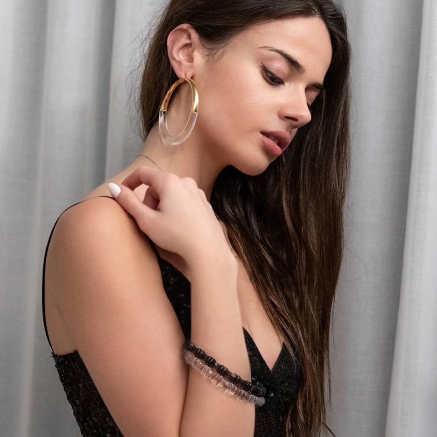 Gold & Honey - Women's Xl Chunky Graduated Hoop Earrings