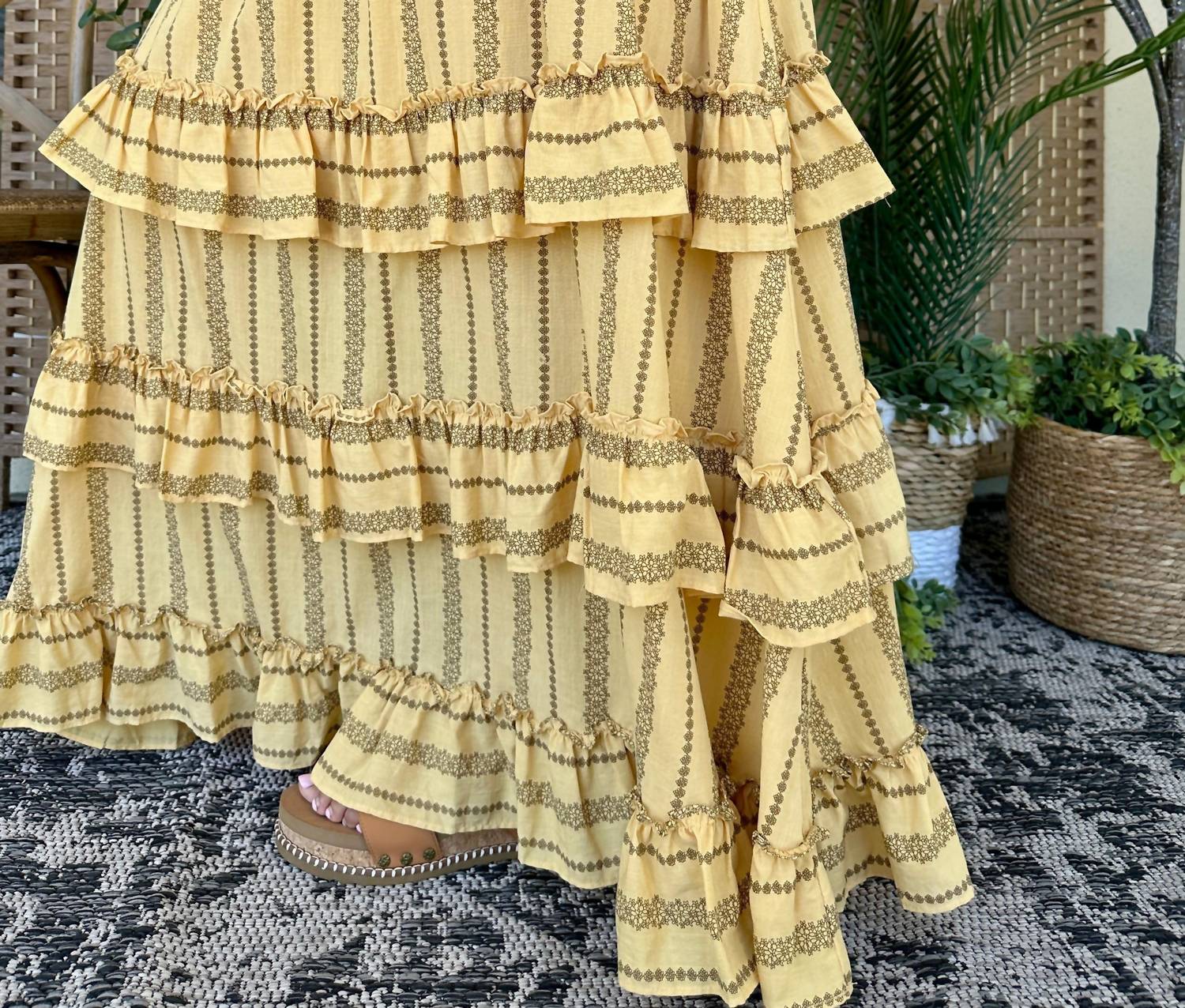 Mittoshop - Take Me To The Rodeo Honey Maxi Skirt