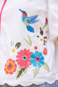 Voy - Pipping Detail Floral Hummingbird Embroidered Top