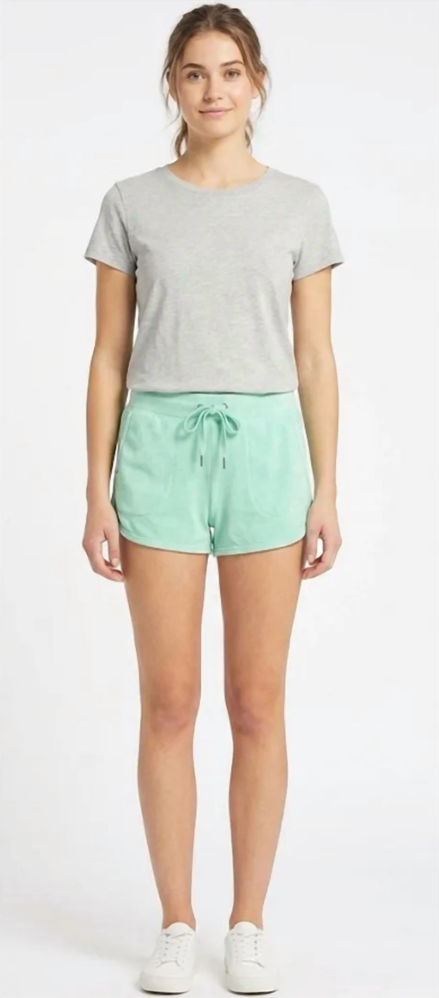 2 Liv - Round Hem Short