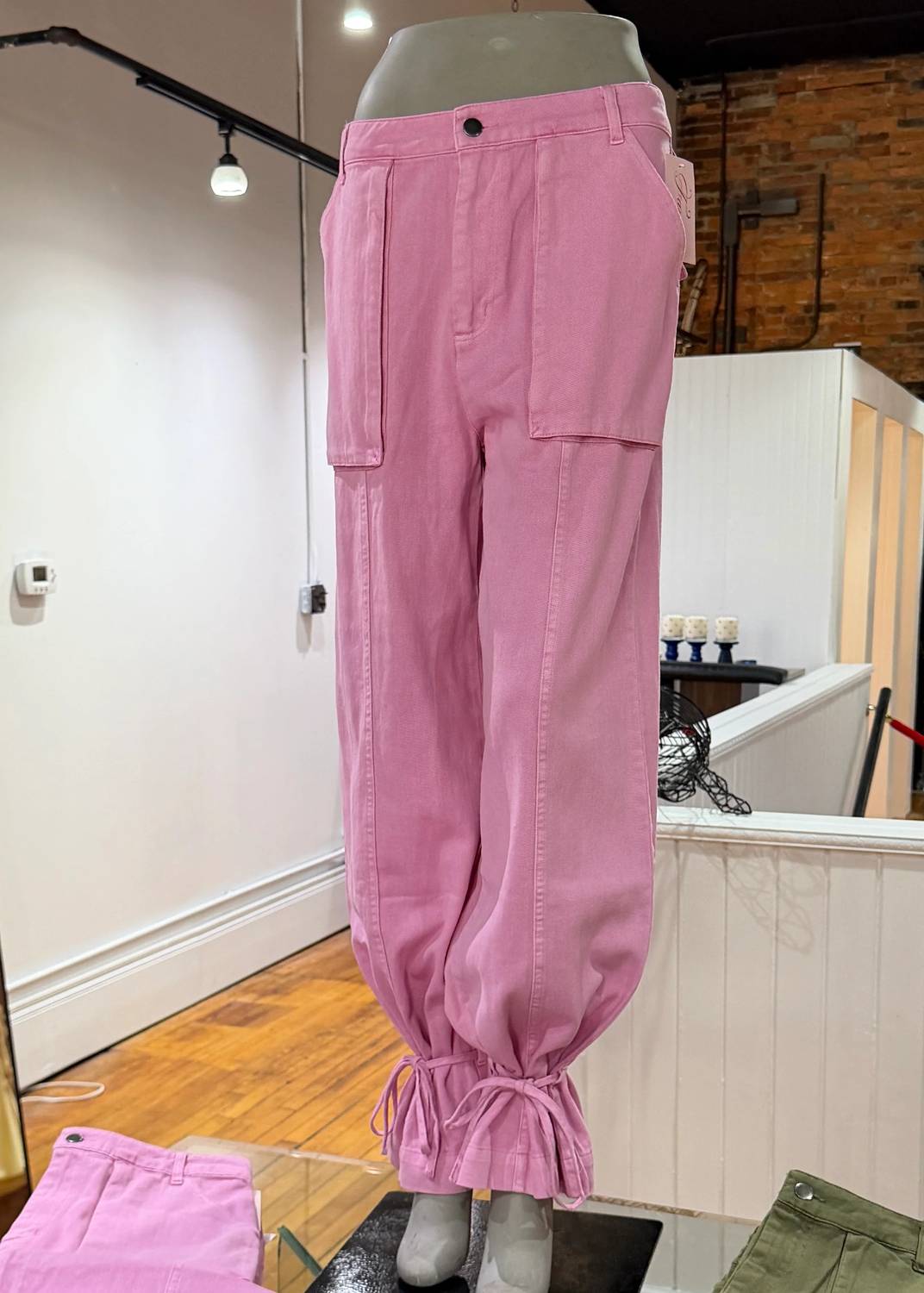 Double Zero - Women's Tied With A Bow Cargo Pant