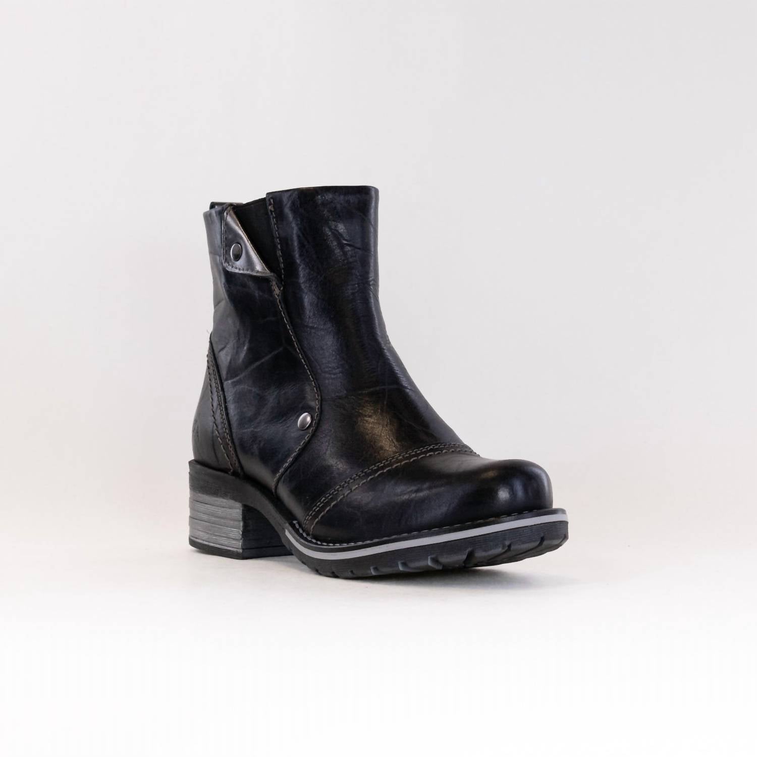Dromedaris - Women's Kassia Boot