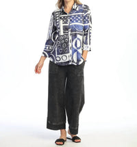 Jess & Jane - Button Down Shirt With 3/4 Sleeve