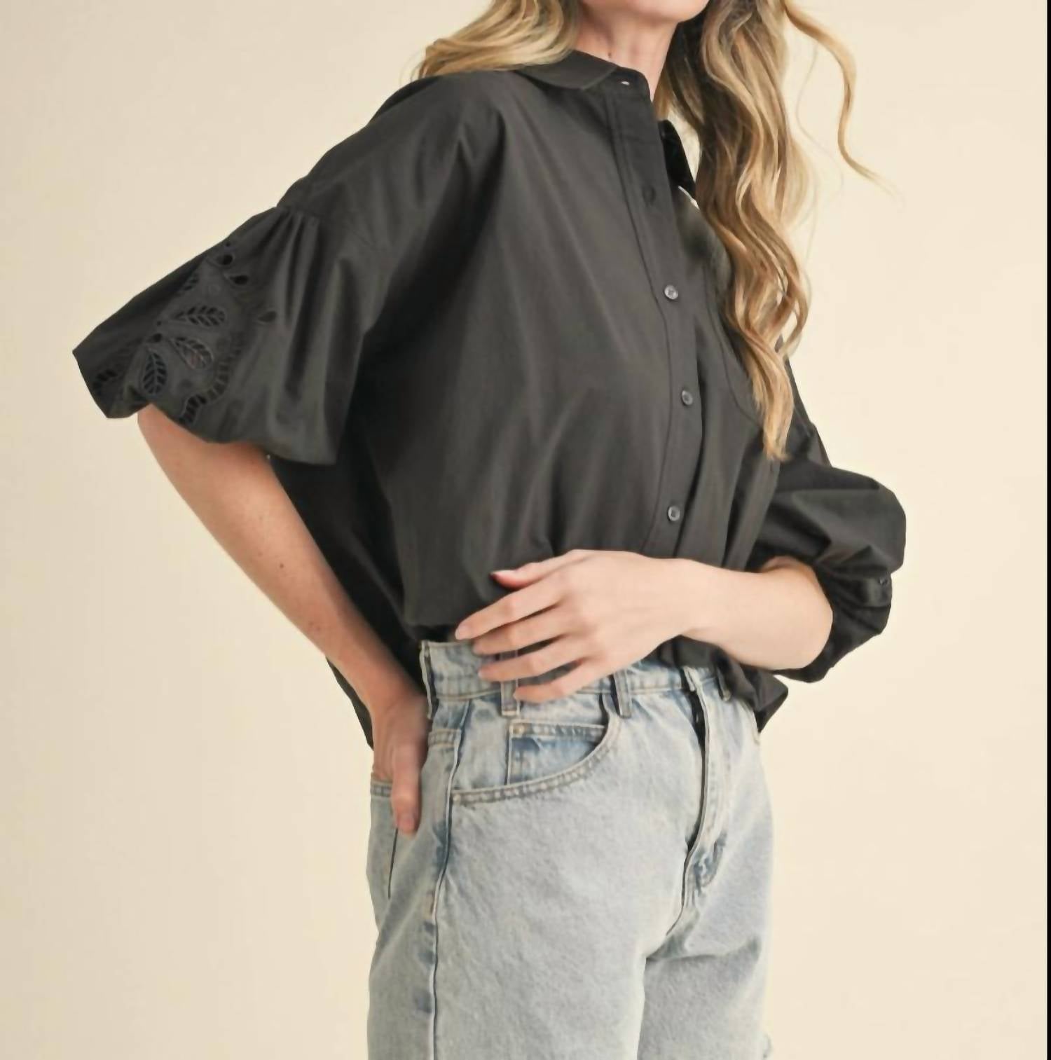 Merci - Cut Out Embroidered Bubble Sleeve Top