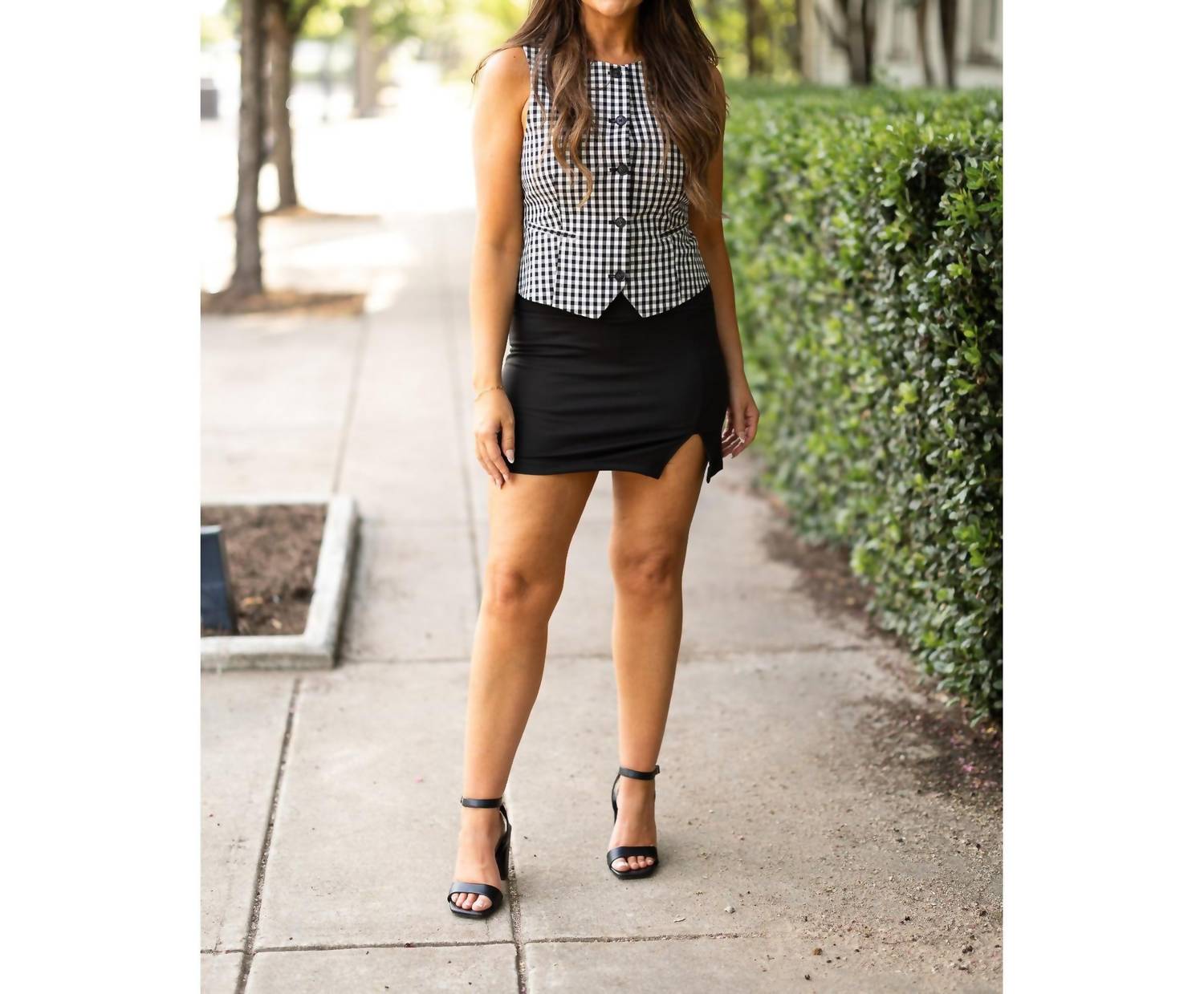 Julia Rose Savannah Deluxe Sculpting A-line Skort in black - women's shorts - view 8