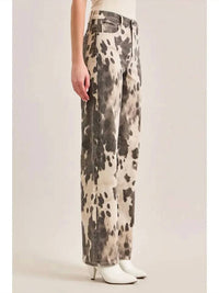 Hidden - Classic Straight Leg Jeans