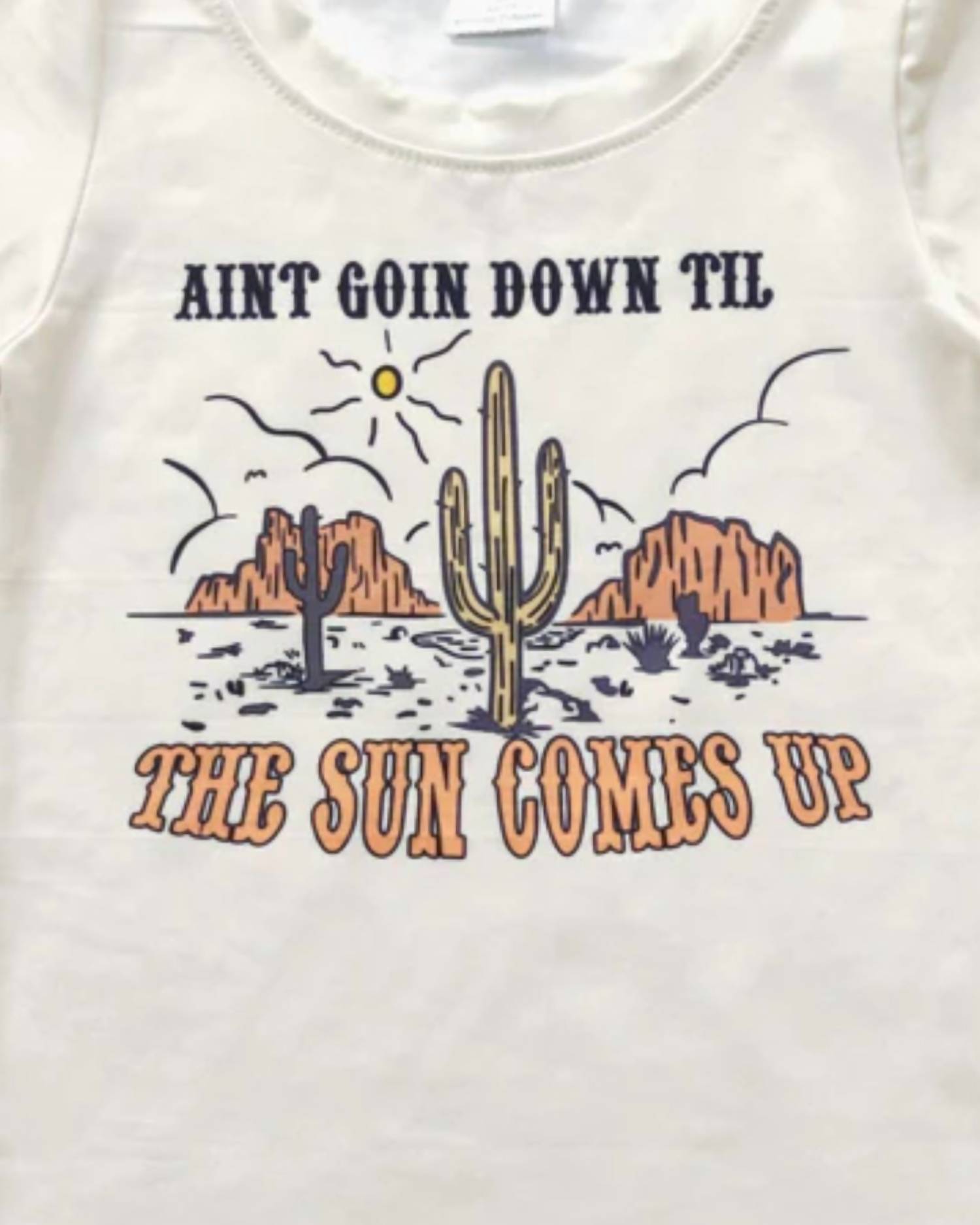 Aier Wholesale - Kids Ain't Goin Down Graphic Tee