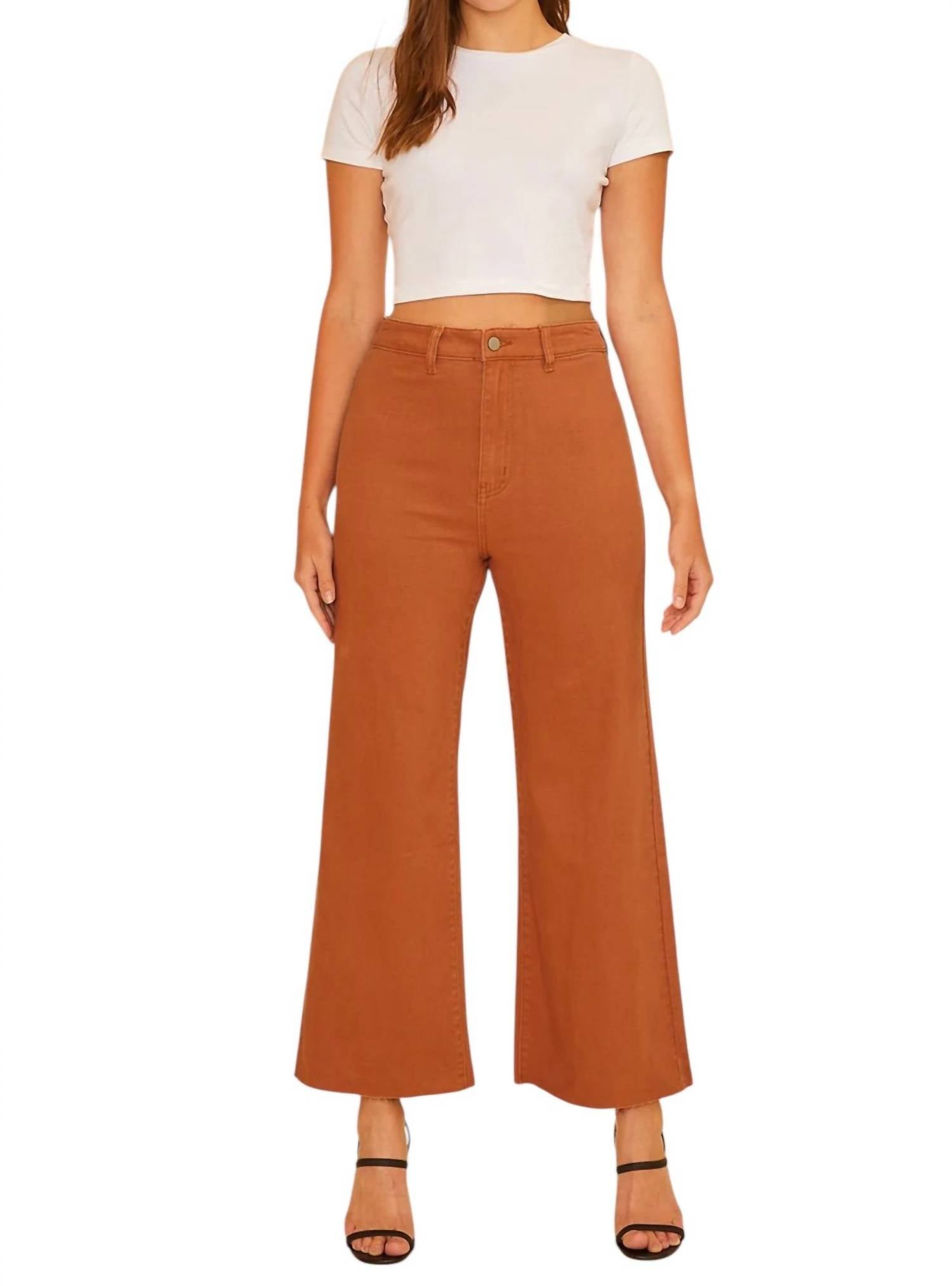 Anniewear - Stretchy Cropped Jeans