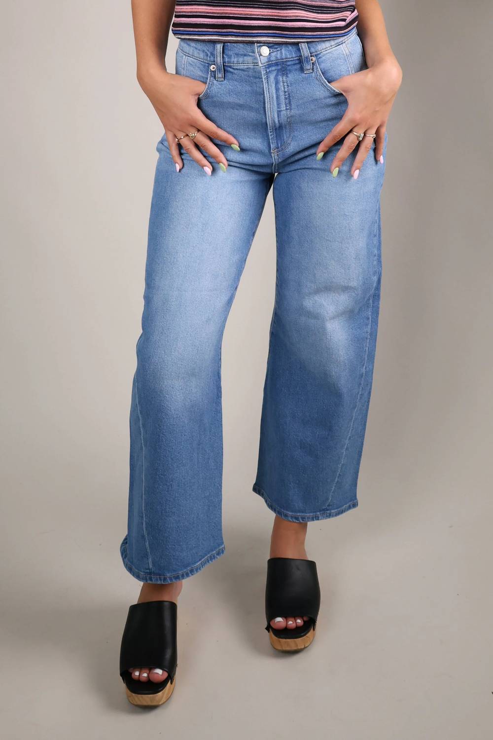 Pistola - Women's Kyra Bowed Ankle Jean
