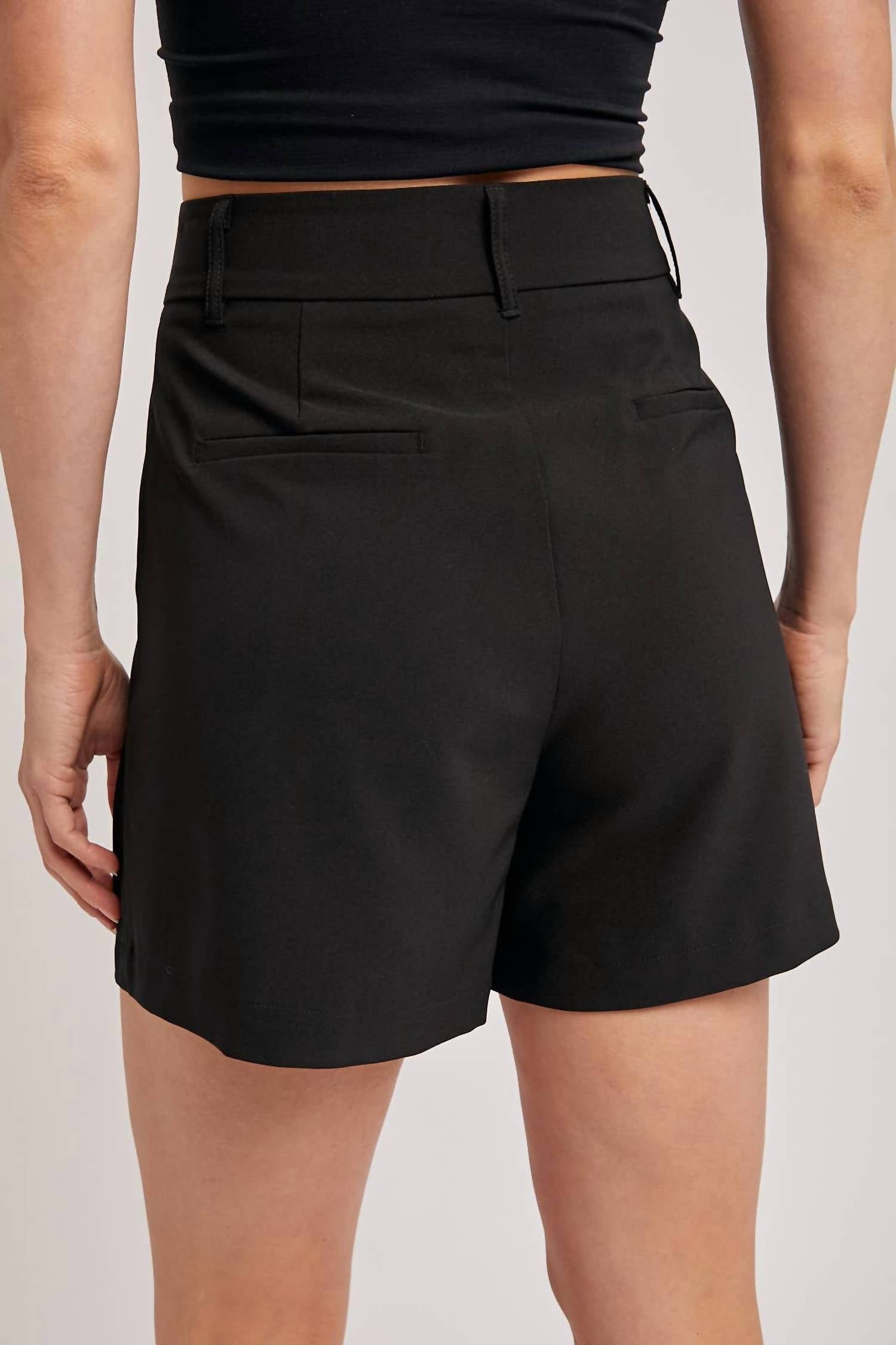Bluivy - Classic Double Pleated Shorts