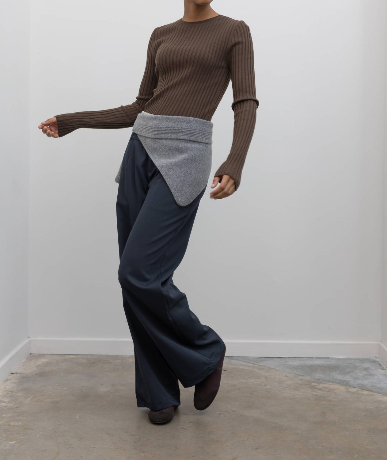 Papermoon - Wool Ribbed Long Sleeve Fitted Top