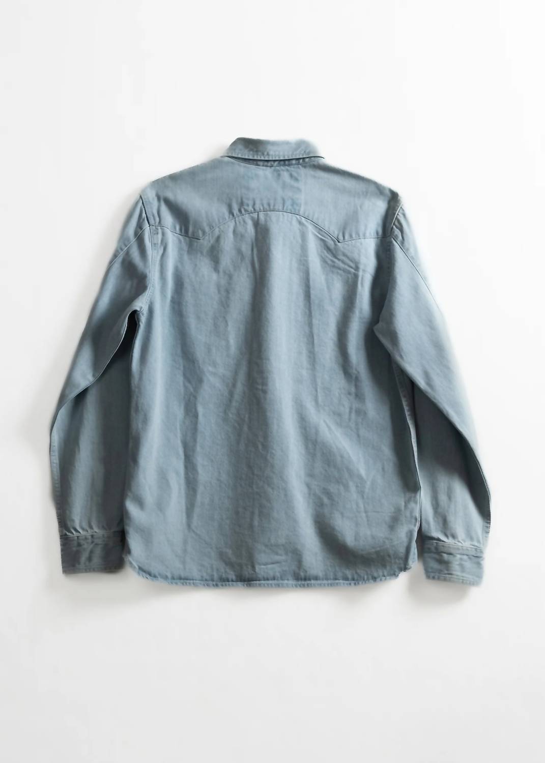 Iron & Resin Men's Turner Long Sleeve Shirt in bleach - men's long sleeve top - detail view