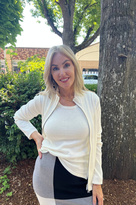 Pure Amici - Mock Neck Zip Sweater