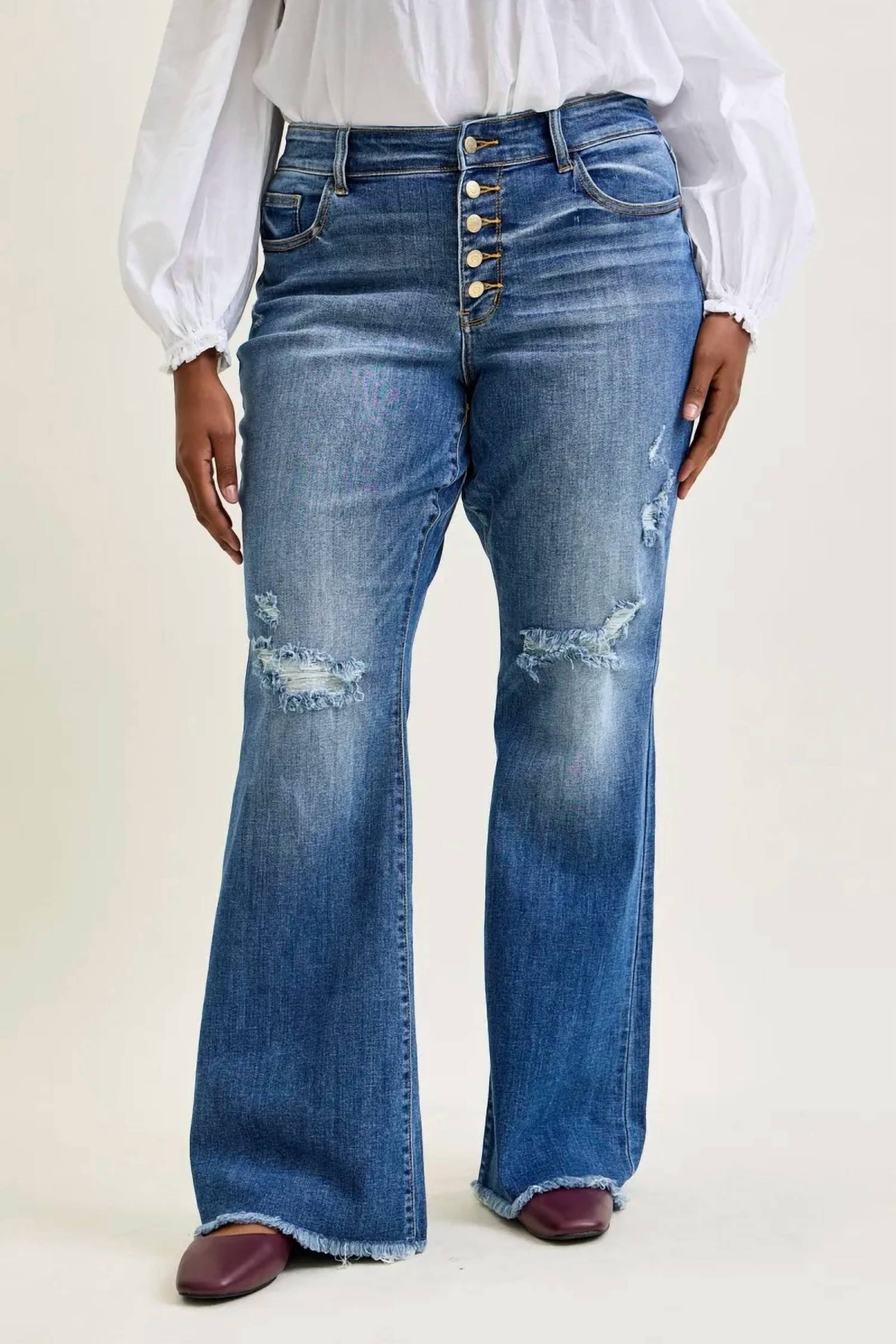 Judy Blue - Mid Rise Flare Jean