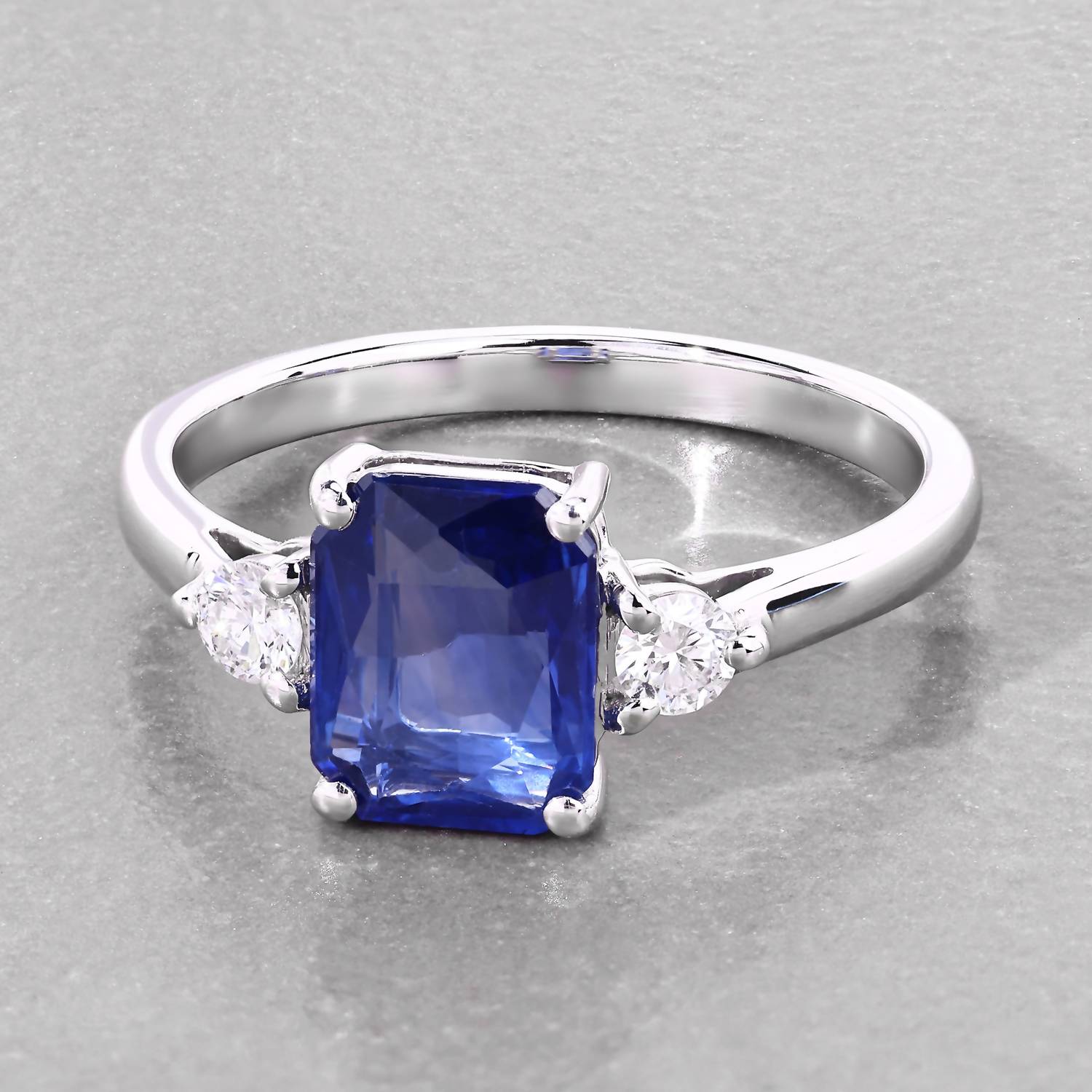 Diana M Jewels Women's Octagon Natural Sapphire Fashion Ring (2.17 Ct) - Classic Plus in 18k white gold - women's jewelry - detail view