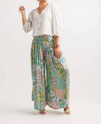 Papillon - 3/4 Sleeve With Elastic Embroidered Top