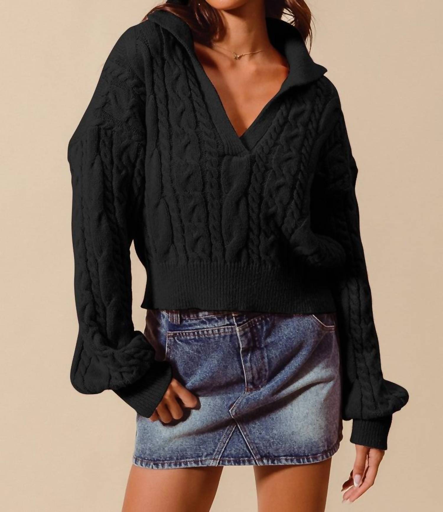 So Me - Women's Cable Knit V Neck Sweater