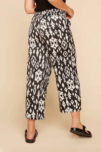 Renuar Printed Satin Pant in black - women's pants - detail view
