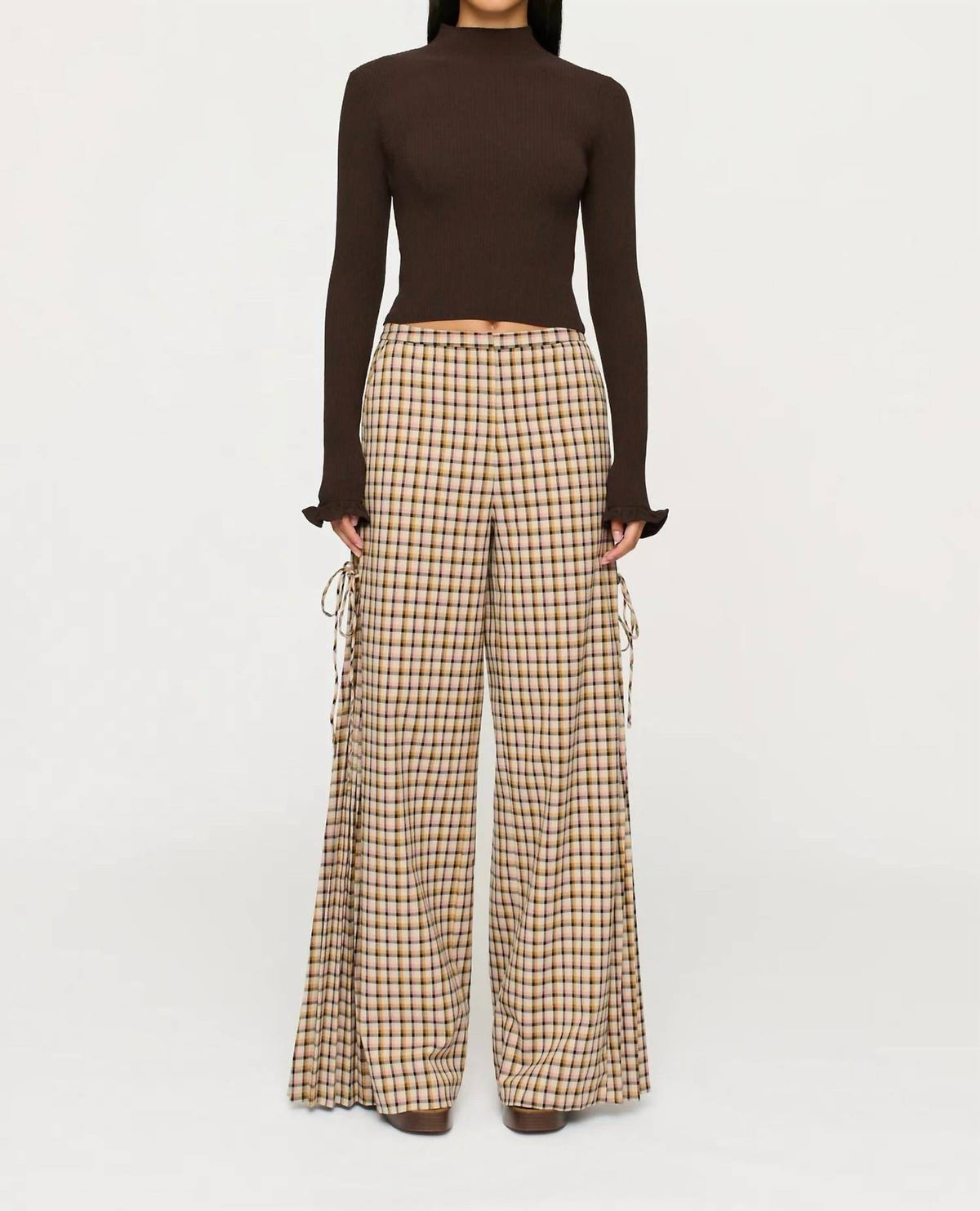 Clea - Alina Ruffle Hem Shirt